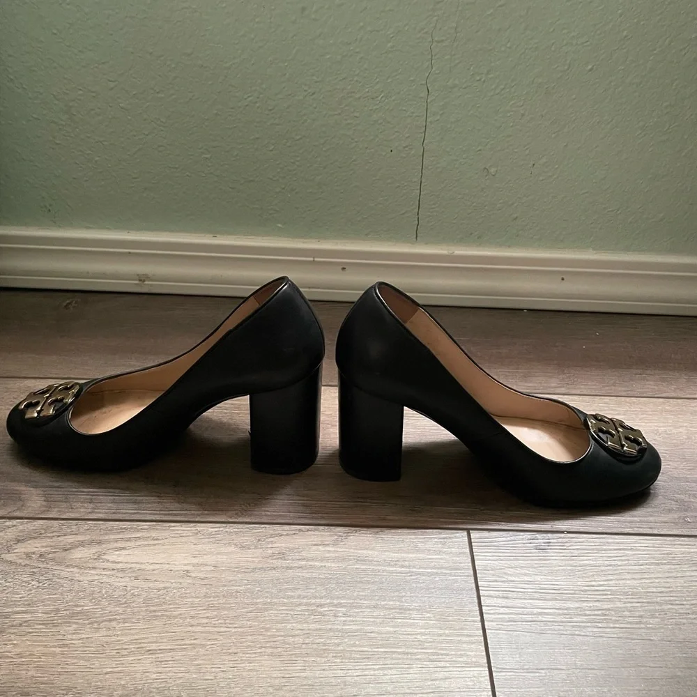 COPY - Authentic Tory Burch With Gold Logo